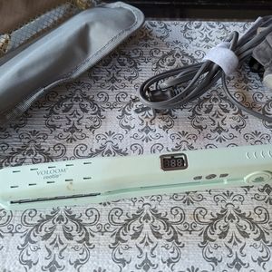 Voloom Rootie hair volumizing iron
